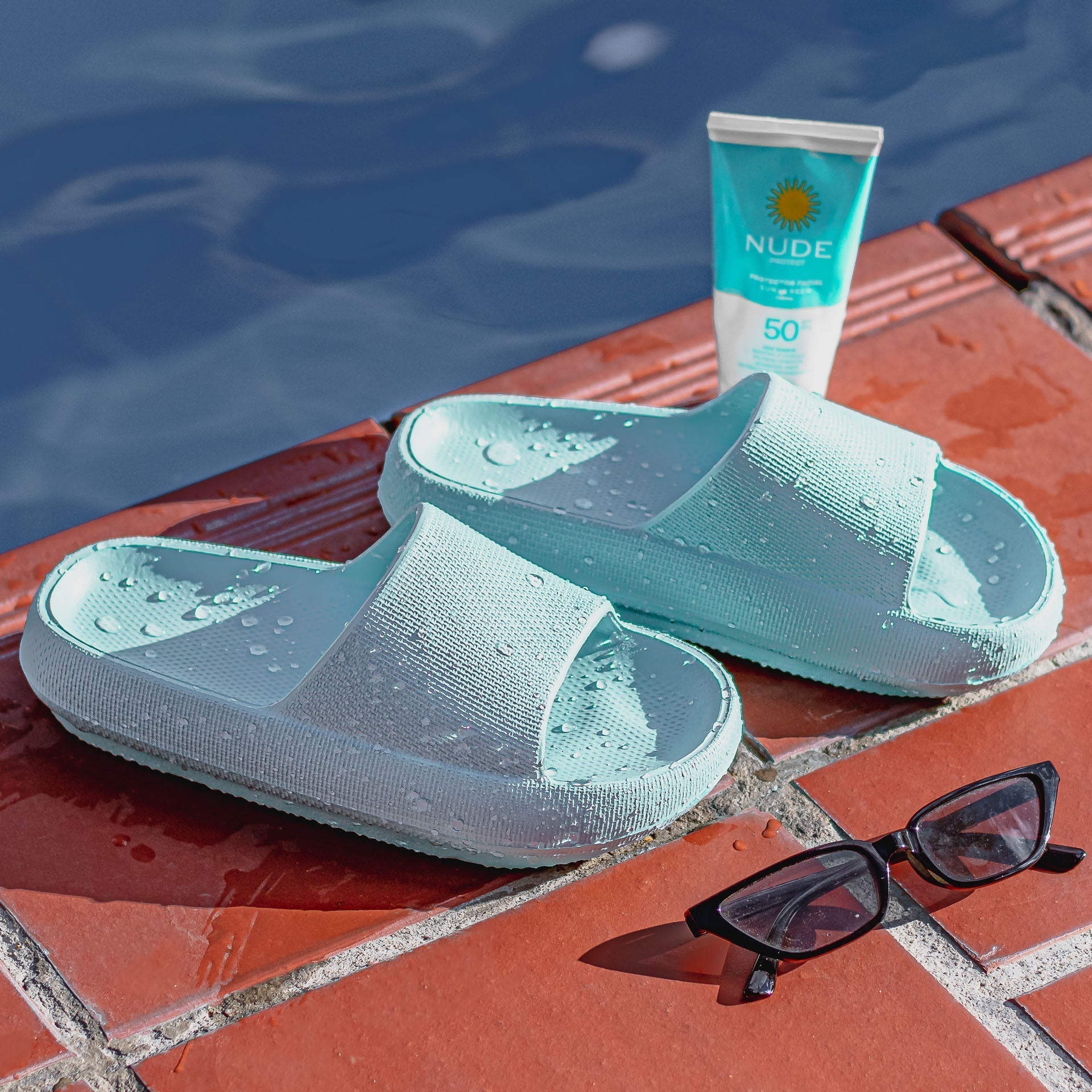 gid://shopify/MediaImage/24692153385054