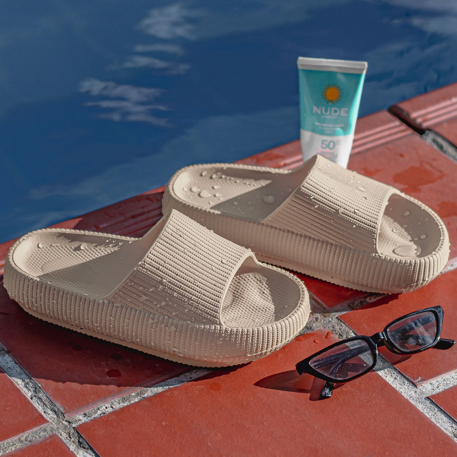 gid://shopify/MediaImage/24692153581662